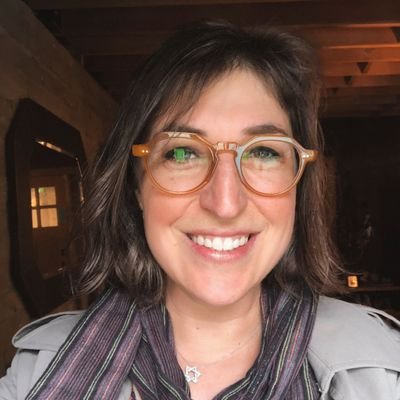 Photo of Mayim Bialik