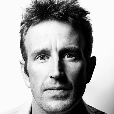 Photo of Robert MacFarlane