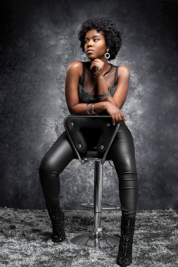 Photo of Mzvee