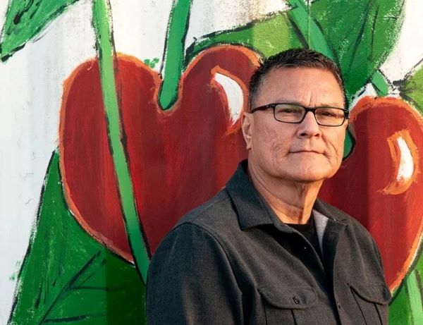 Photo of Simon Silva